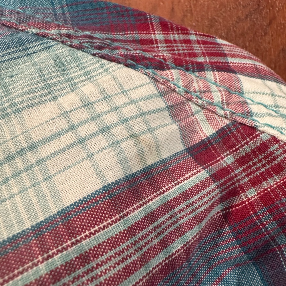 Southern Thread Button Up Pearl Snap Men’s Medium Red Blue Plaid Western Country - Picture 8 of 8